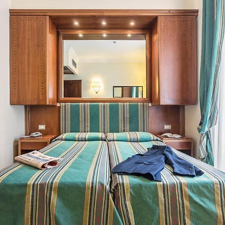 Raeli Hotel Siracusa Roma Exterior foto