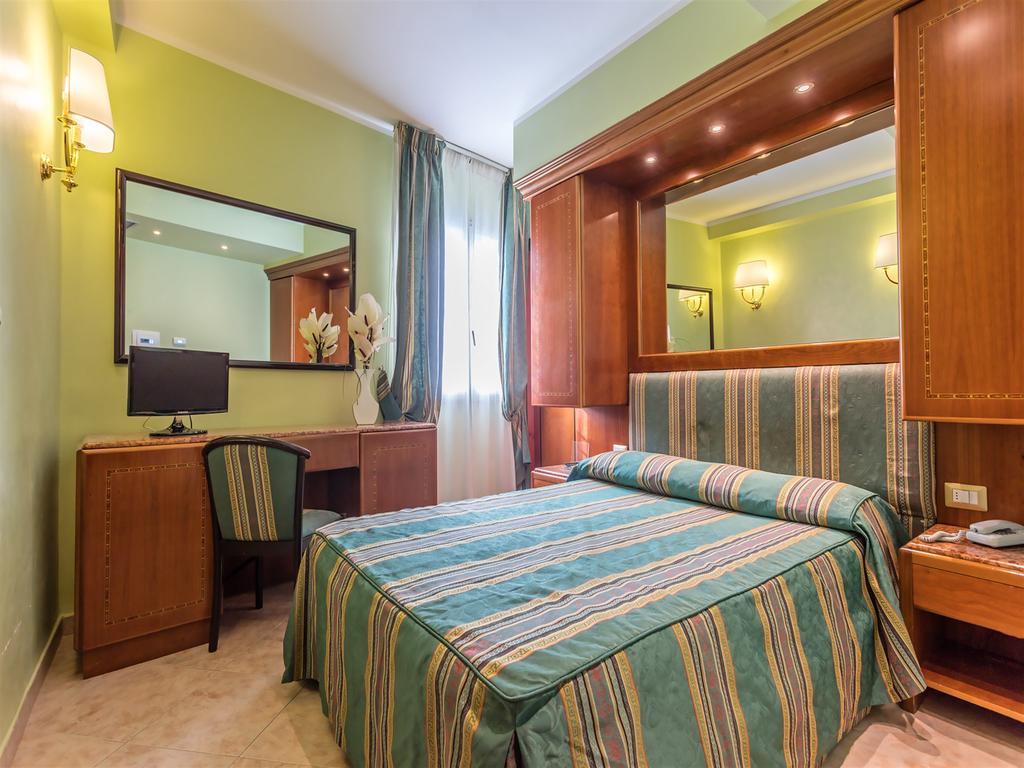 Raeli Hotel Siracusa Roma Exterior foto