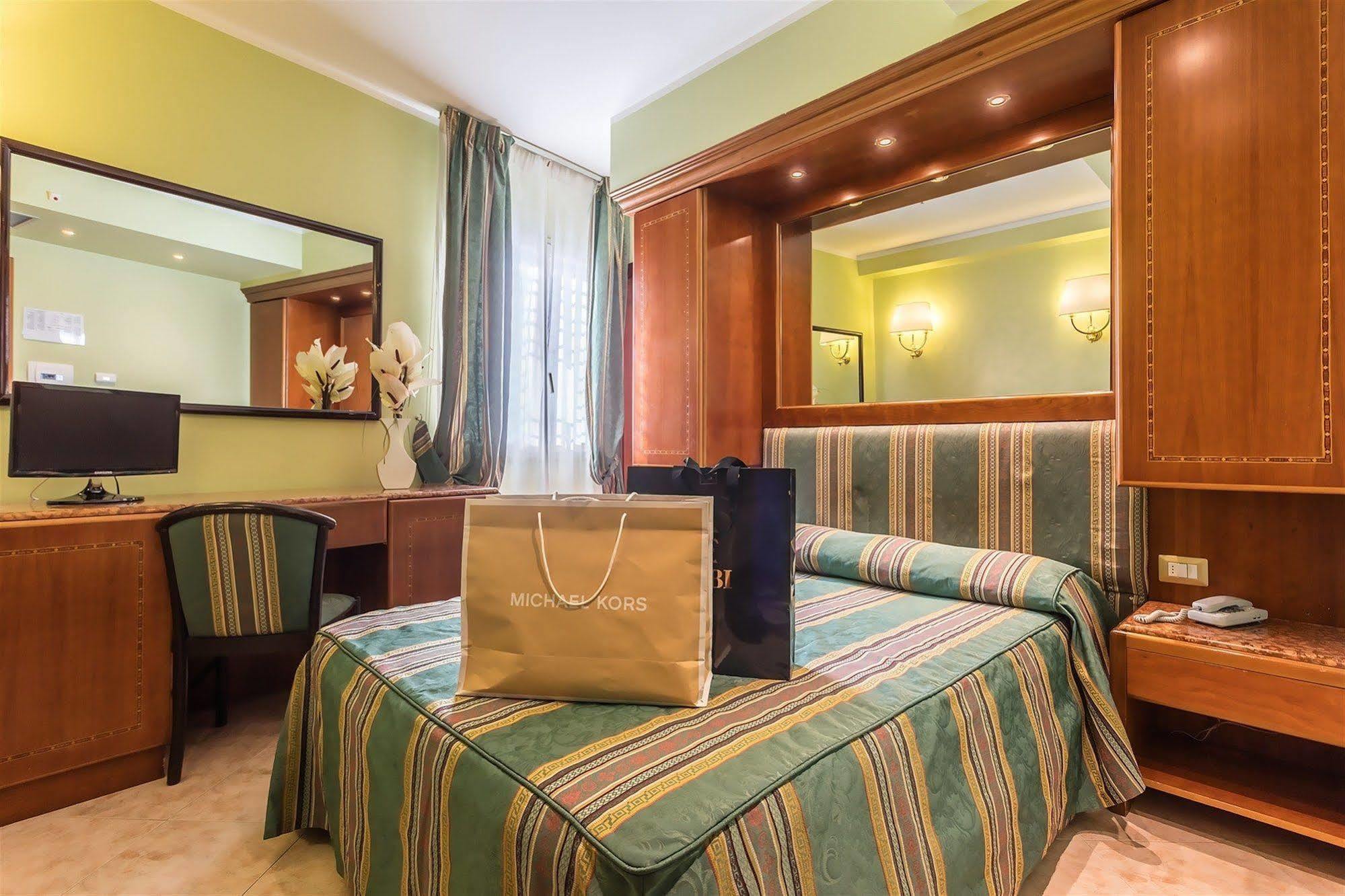 Raeli Hotel Siracusa Roma Exterior foto